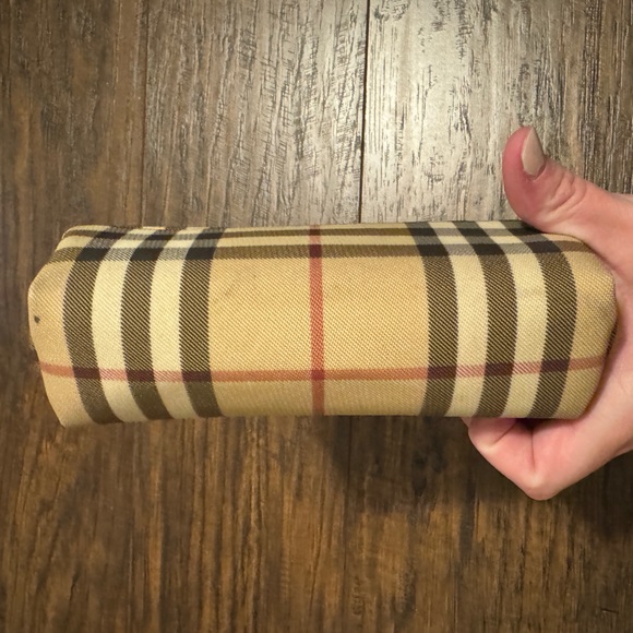 Burberry Cosmetic Case Small - Picture 4 of 6